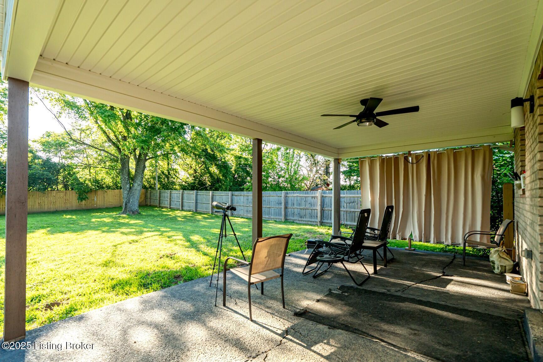 773 Ardmore Ln