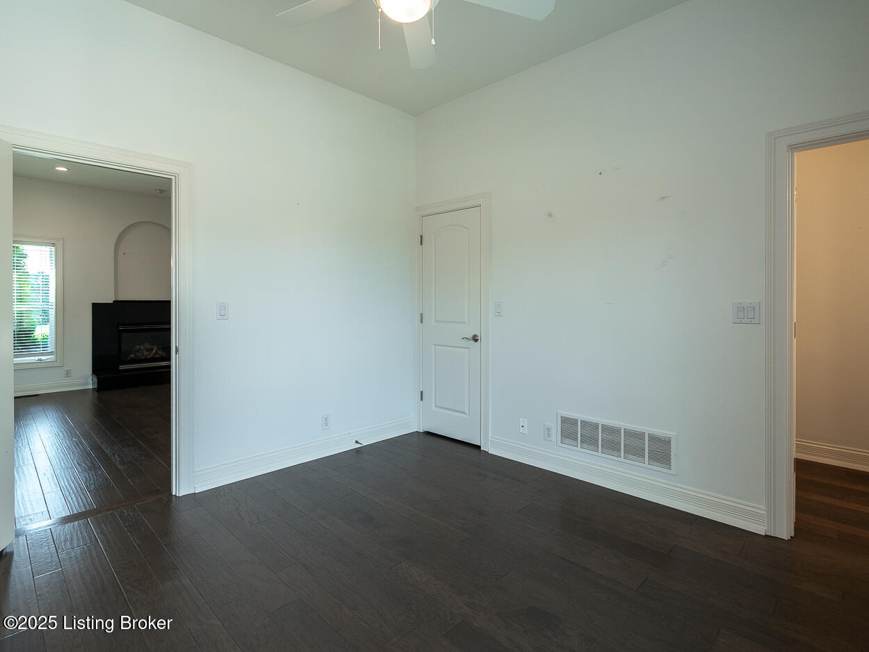 15407 Crystal Springs Way