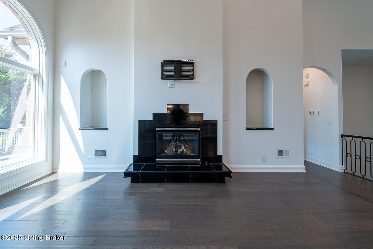 15407 Crystal Springs Way