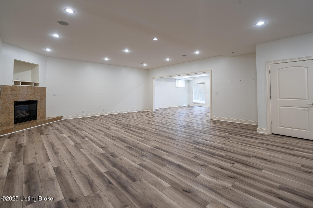 15407 Crystal Springs Way