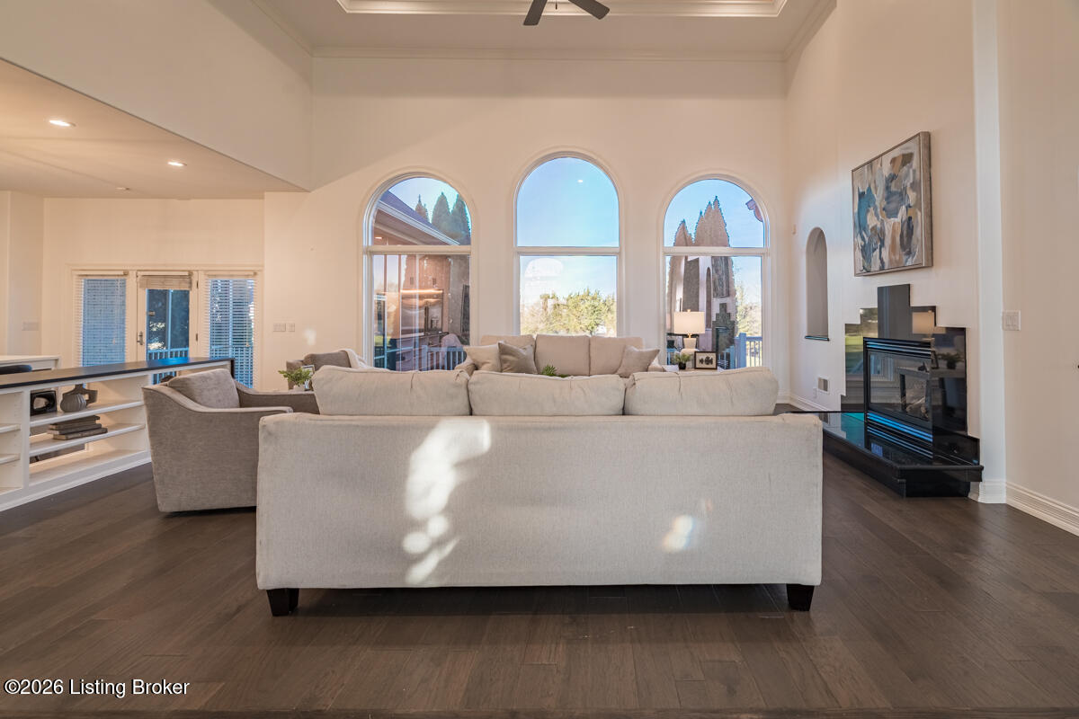 15407 Crystal Springs Way