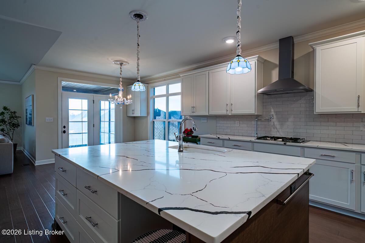 11528 Angel Falls Dr