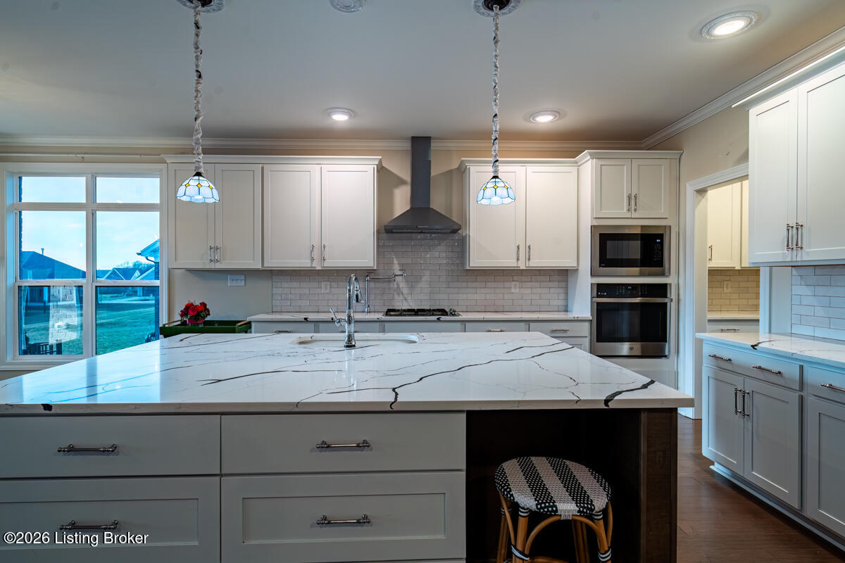 11528 Angel Falls Dr