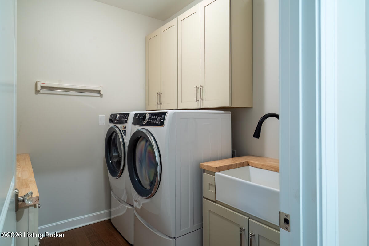 11528 Angel Falls Dr