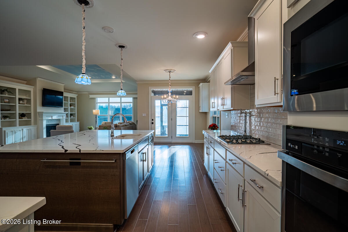 11528 Angel Falls Dr