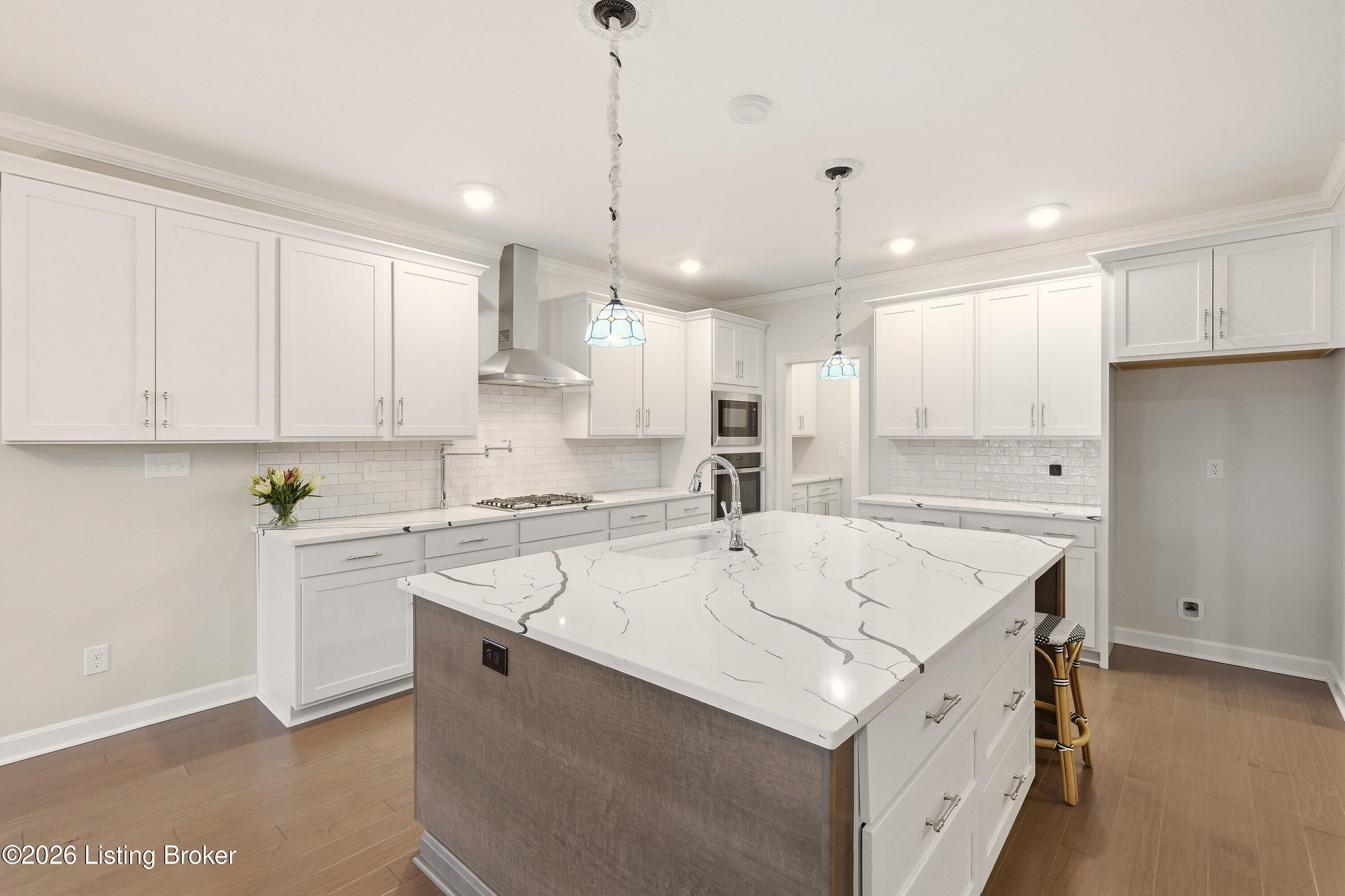 11528 Angel Falls Dr