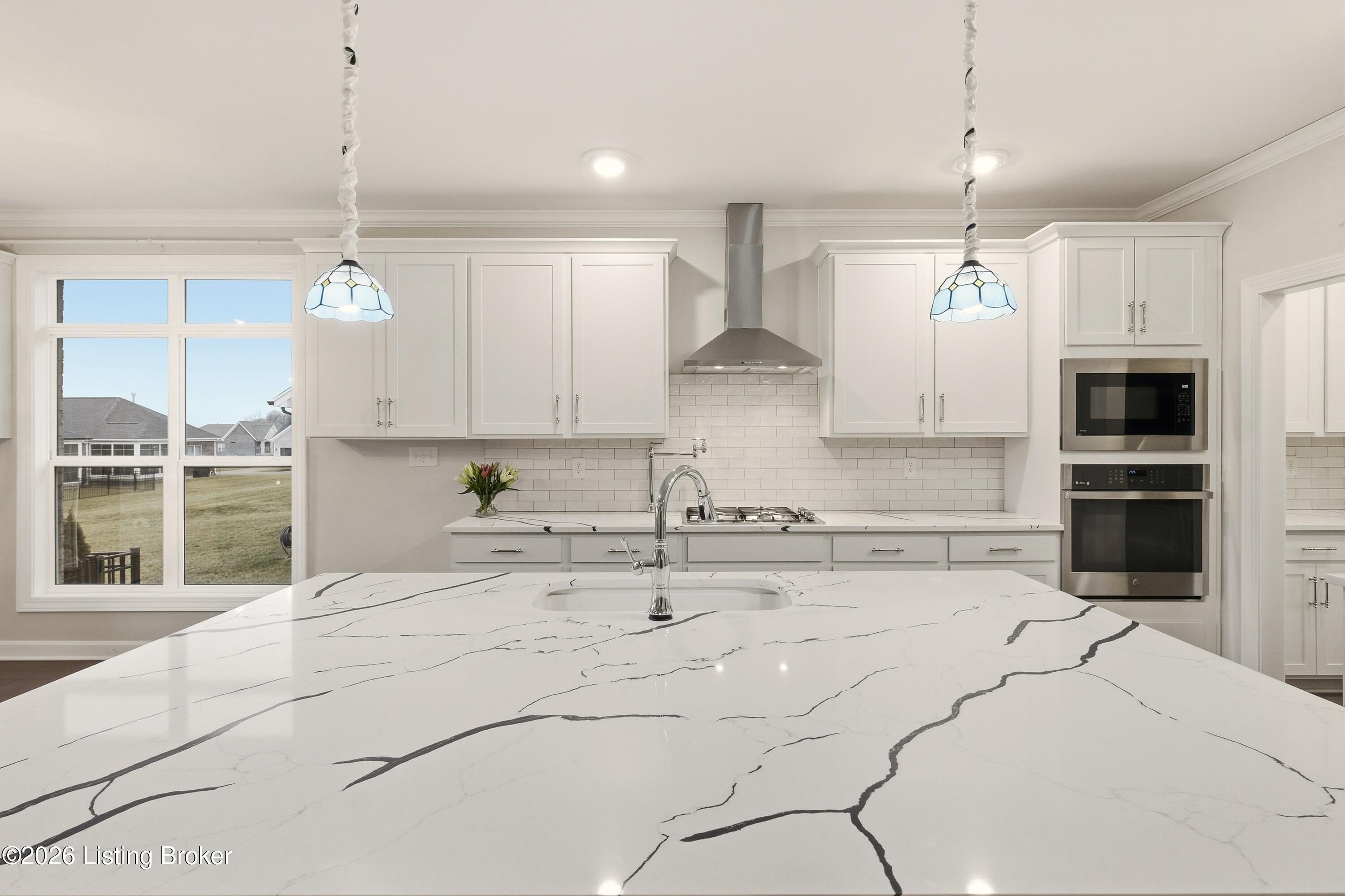 11528 Angel Falls Dr