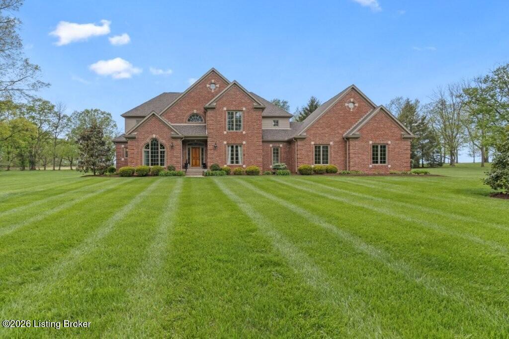 3616 Constantine Dr