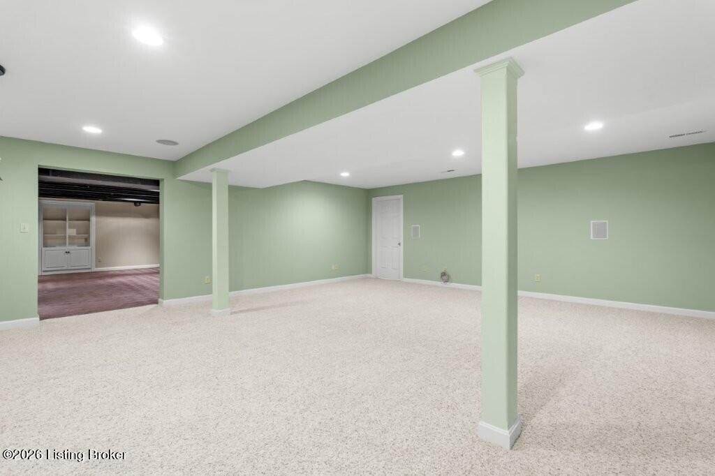 3616 Constantine Dr