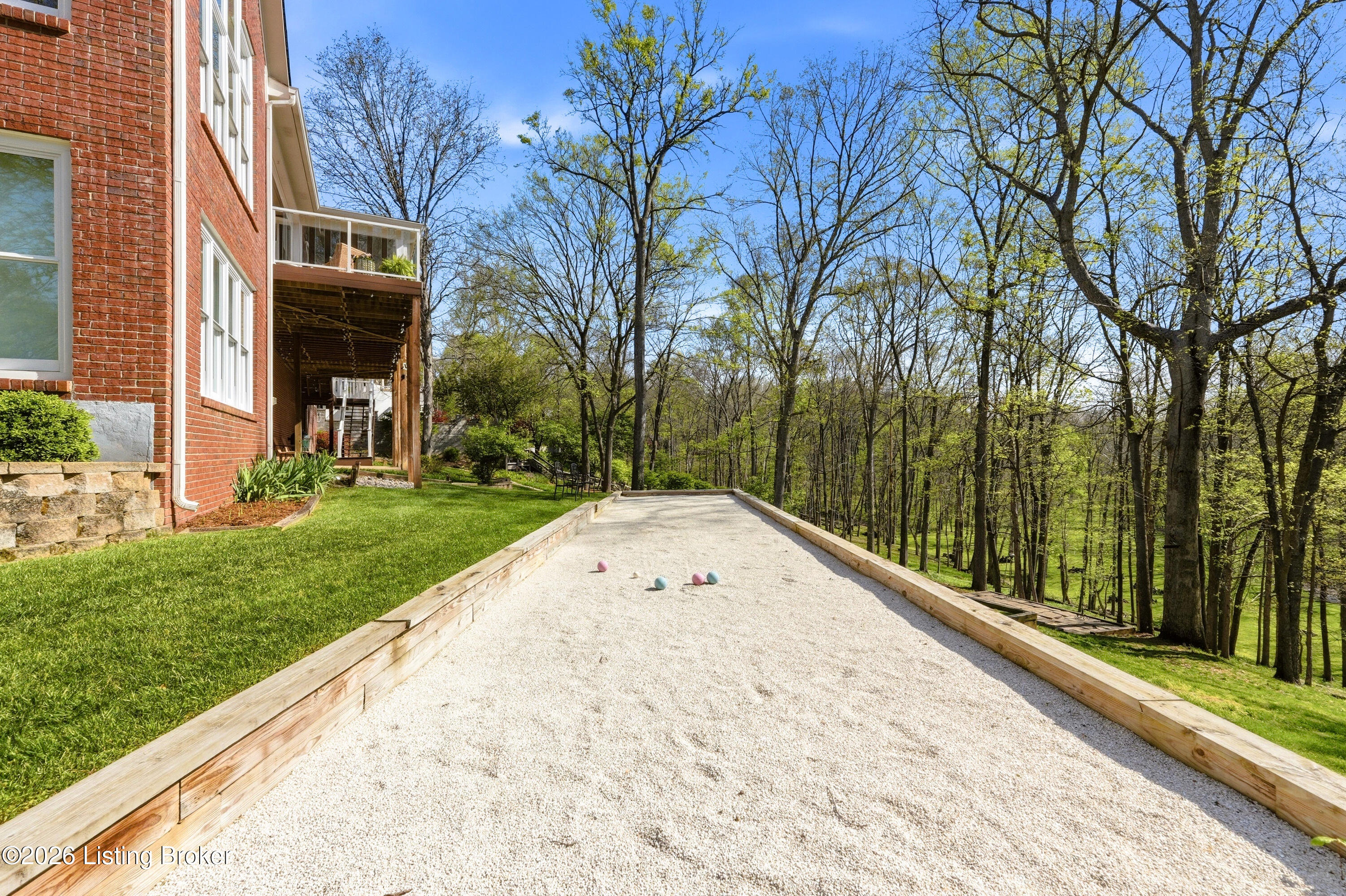 7813 Creekbottom Rd