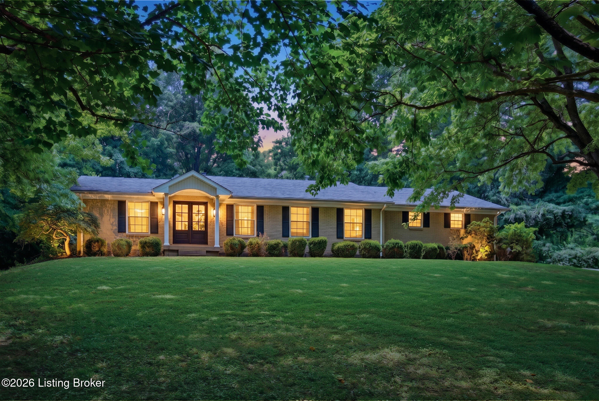 706 N Arbor Dr