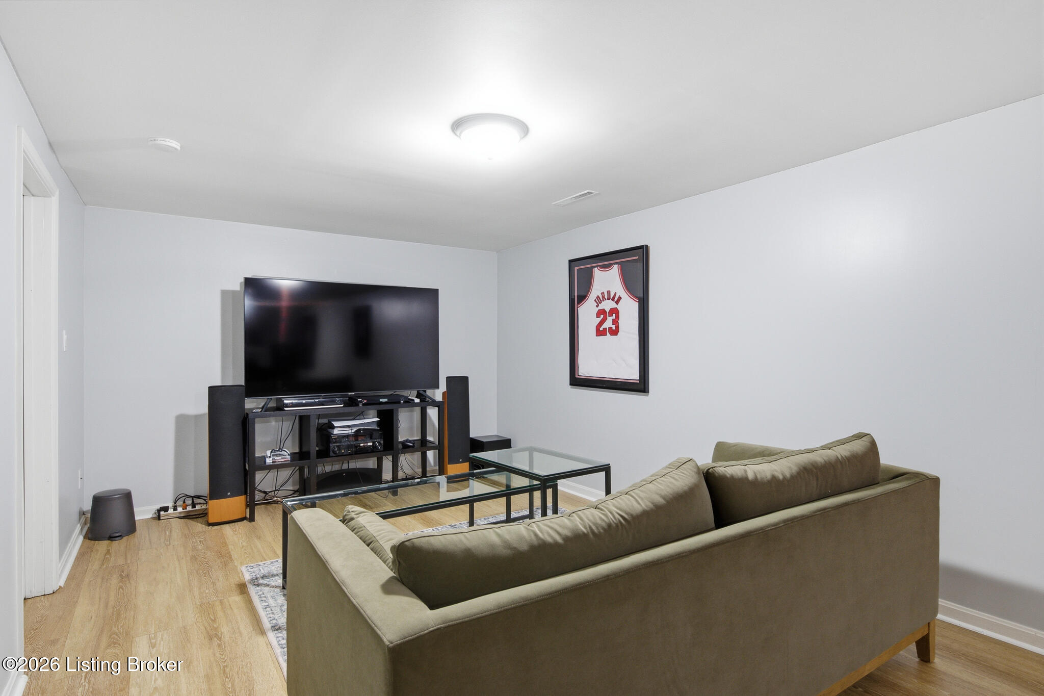 706 N Arbor Dr