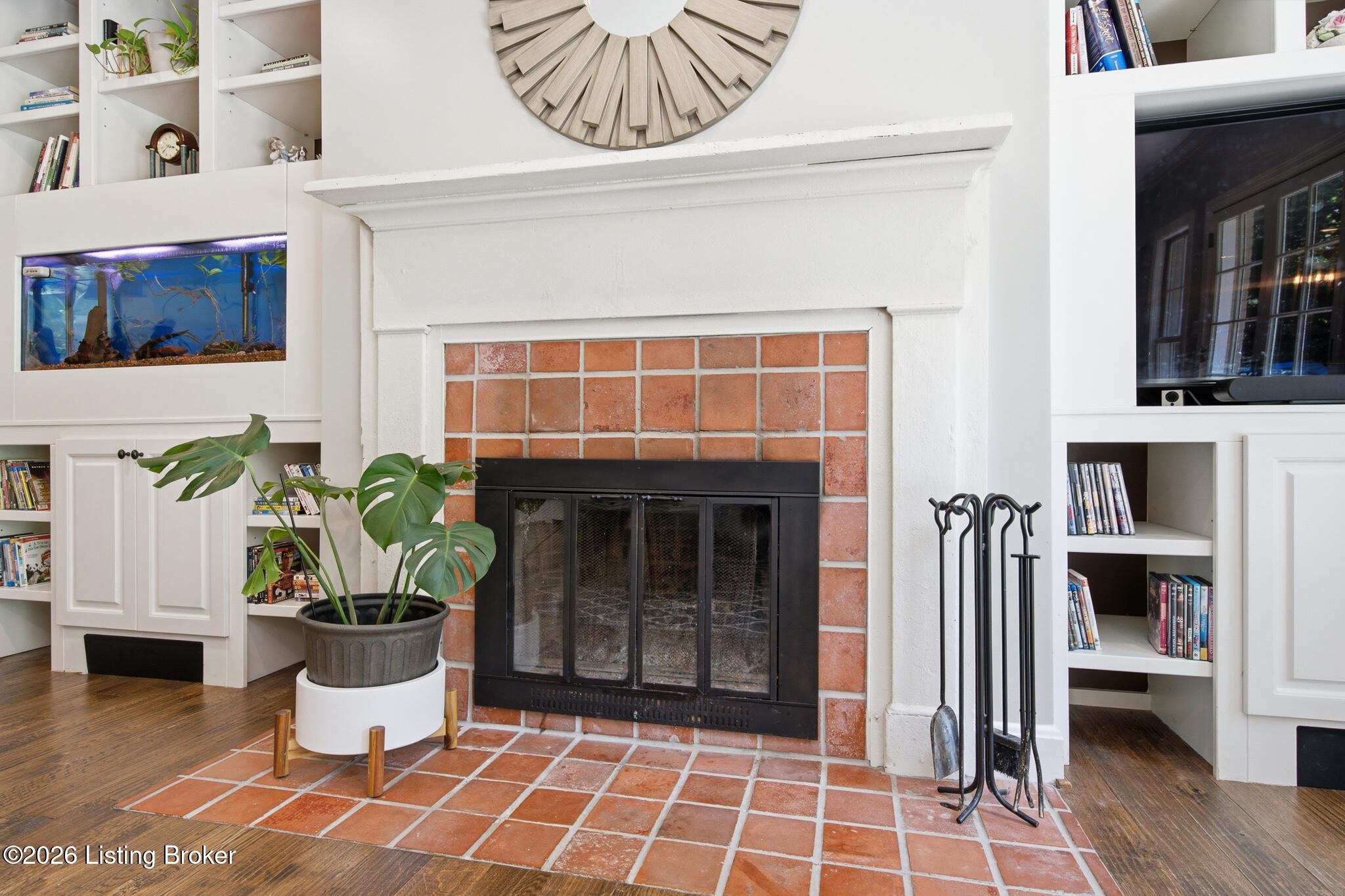 706 N Arbor Dr