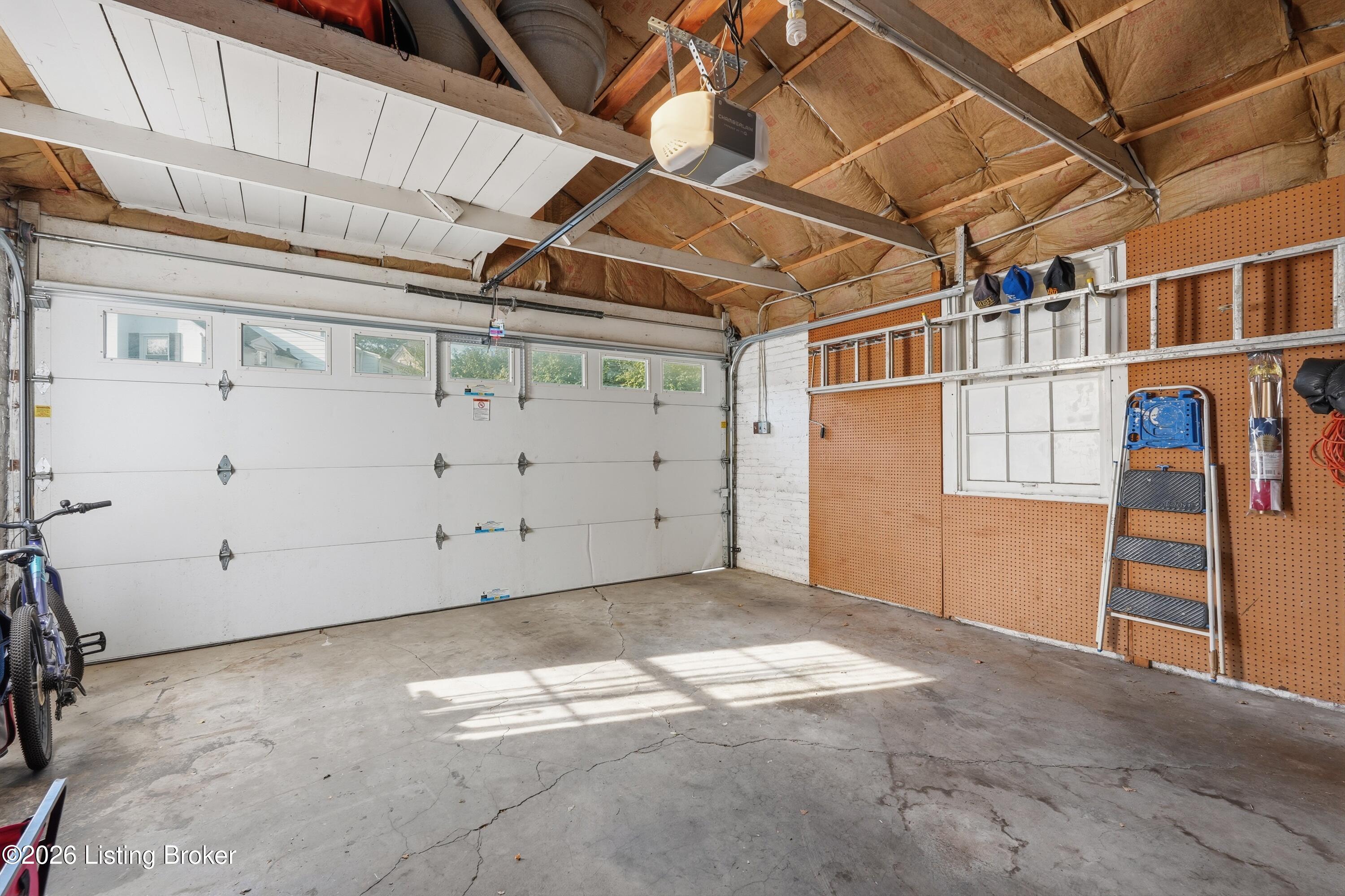 2557 Dell Rd