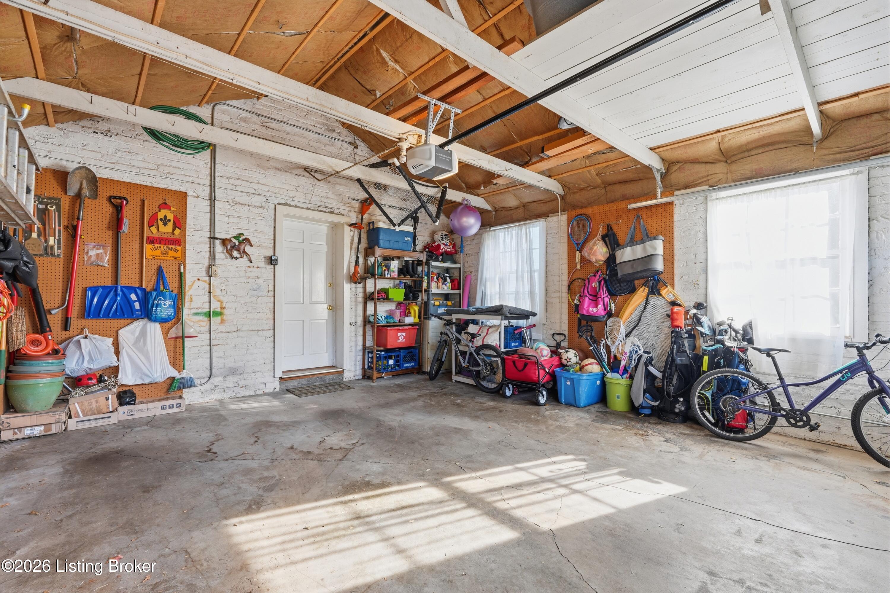 2557 Dell Rd