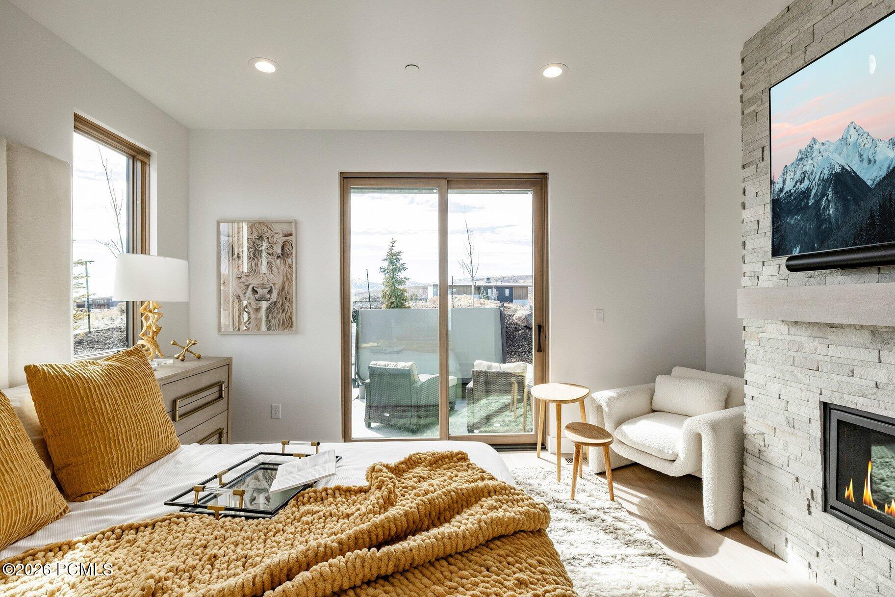 5923 Double Deer Drive