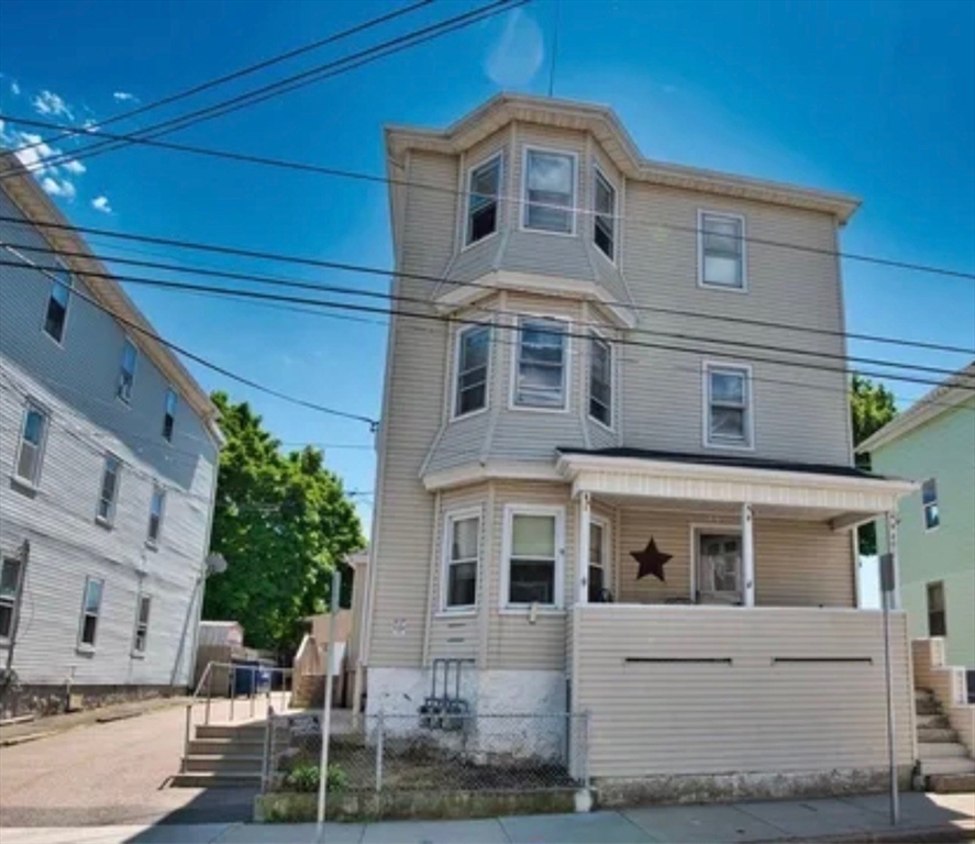 401 Buffinton St