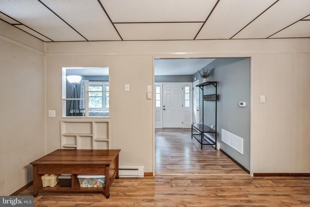 1160 Elverson Rd