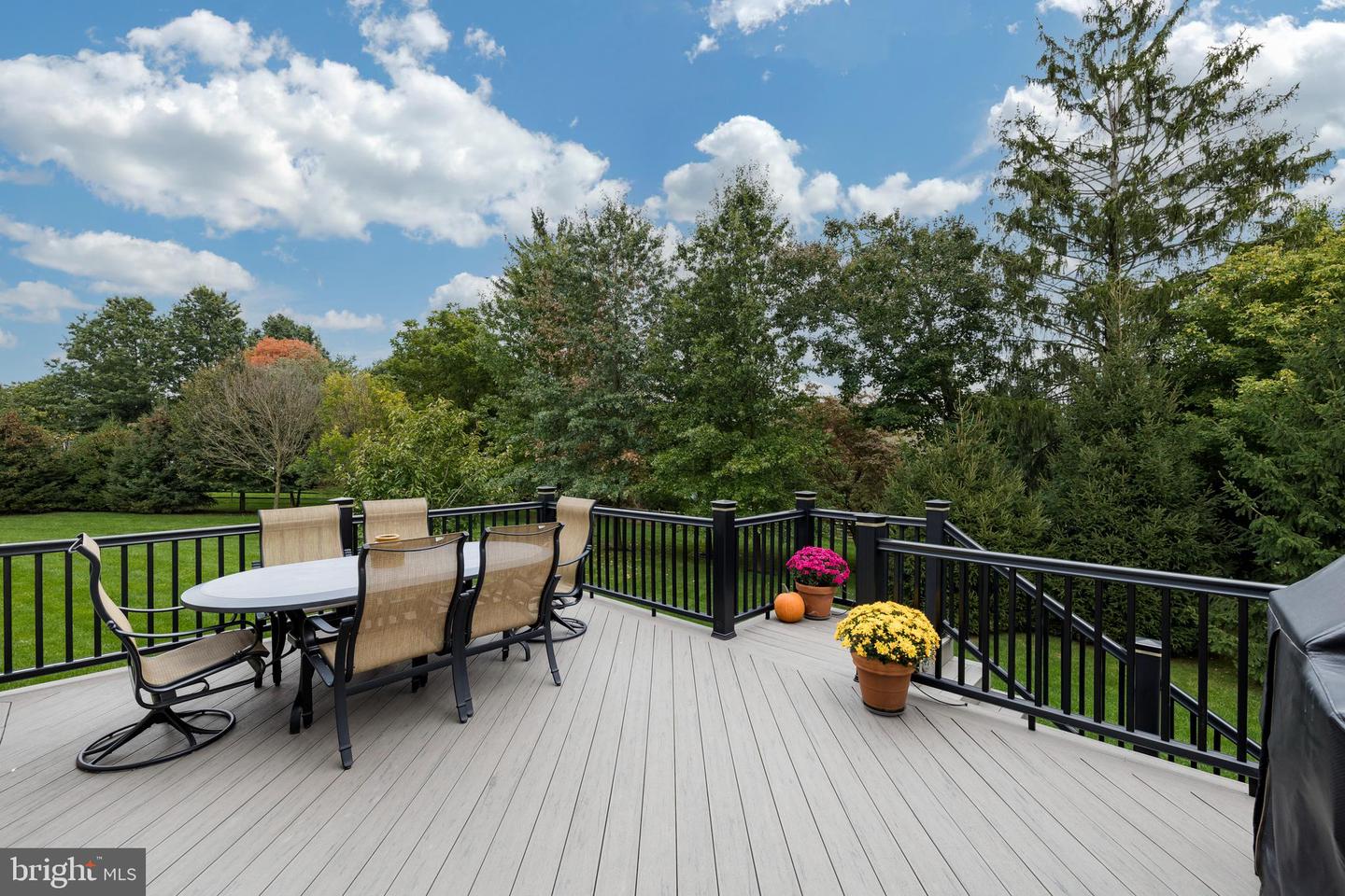 215 Caleb Dr