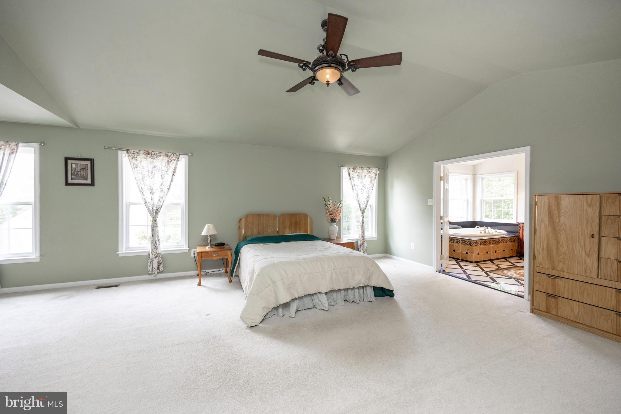 400 Partridgeberry Ln