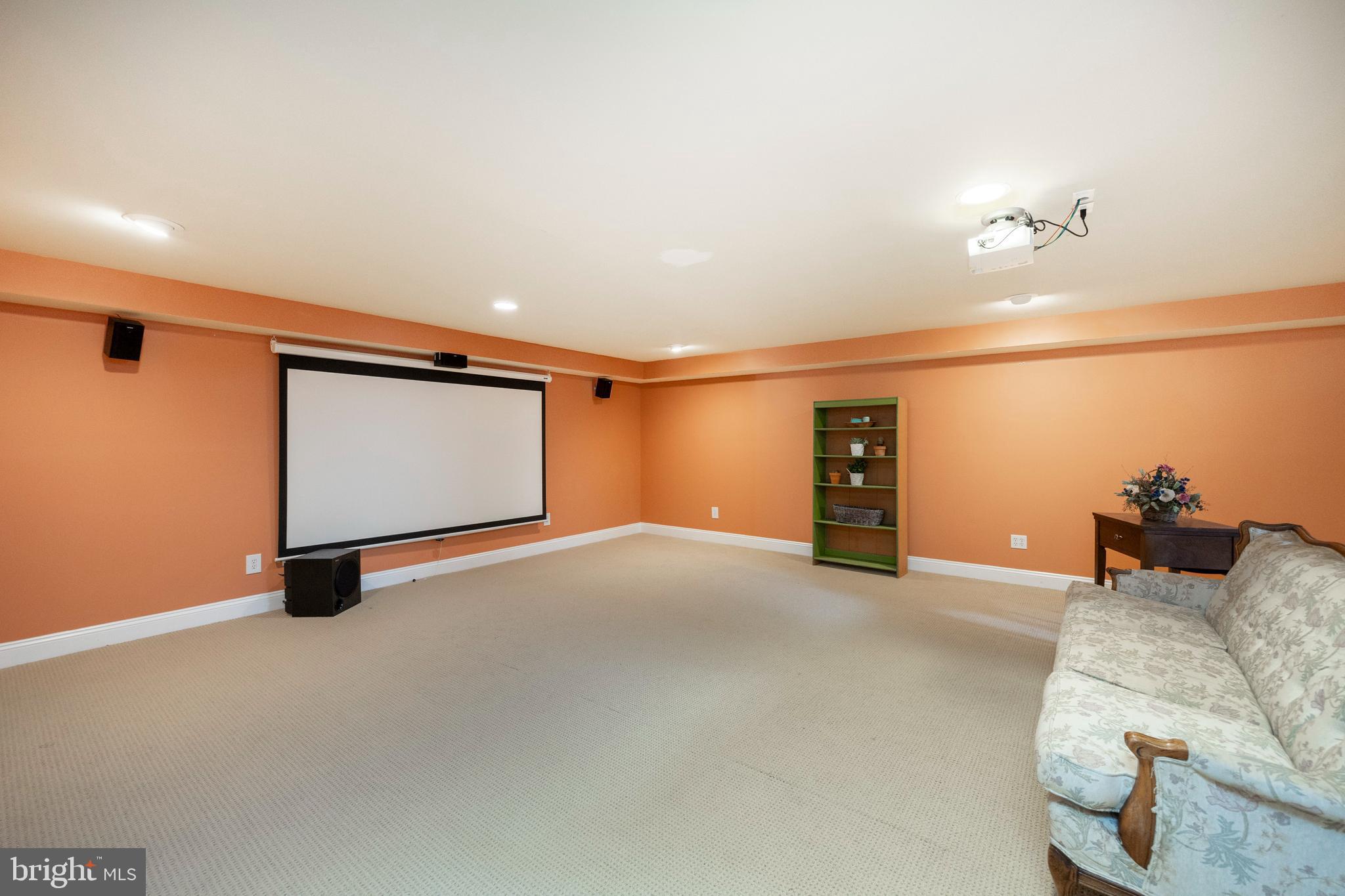 400 Partridgeberry Ln