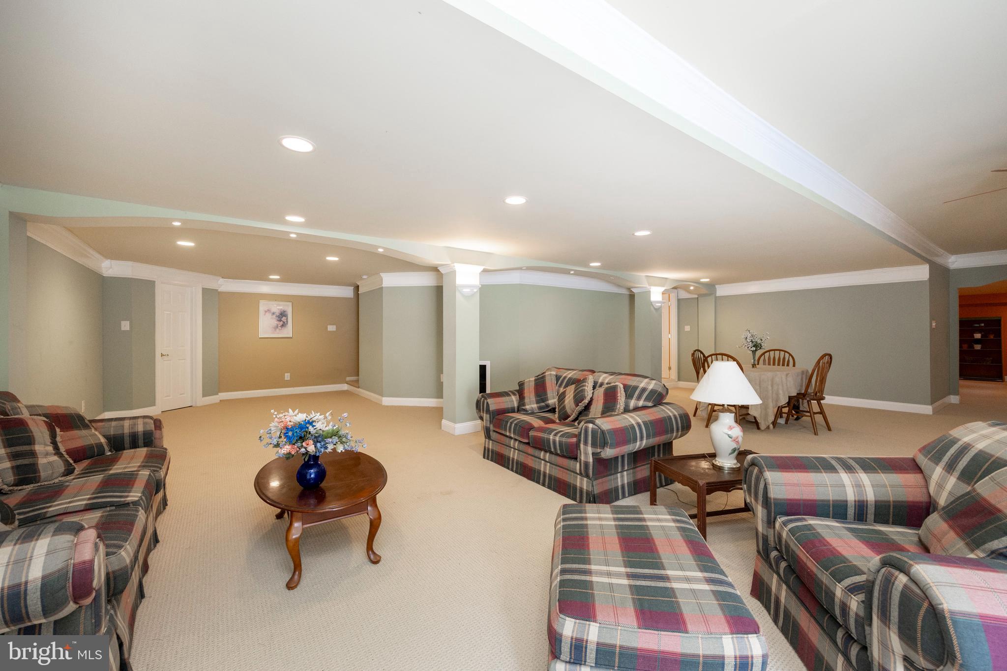 400 Partridgeberry Ln