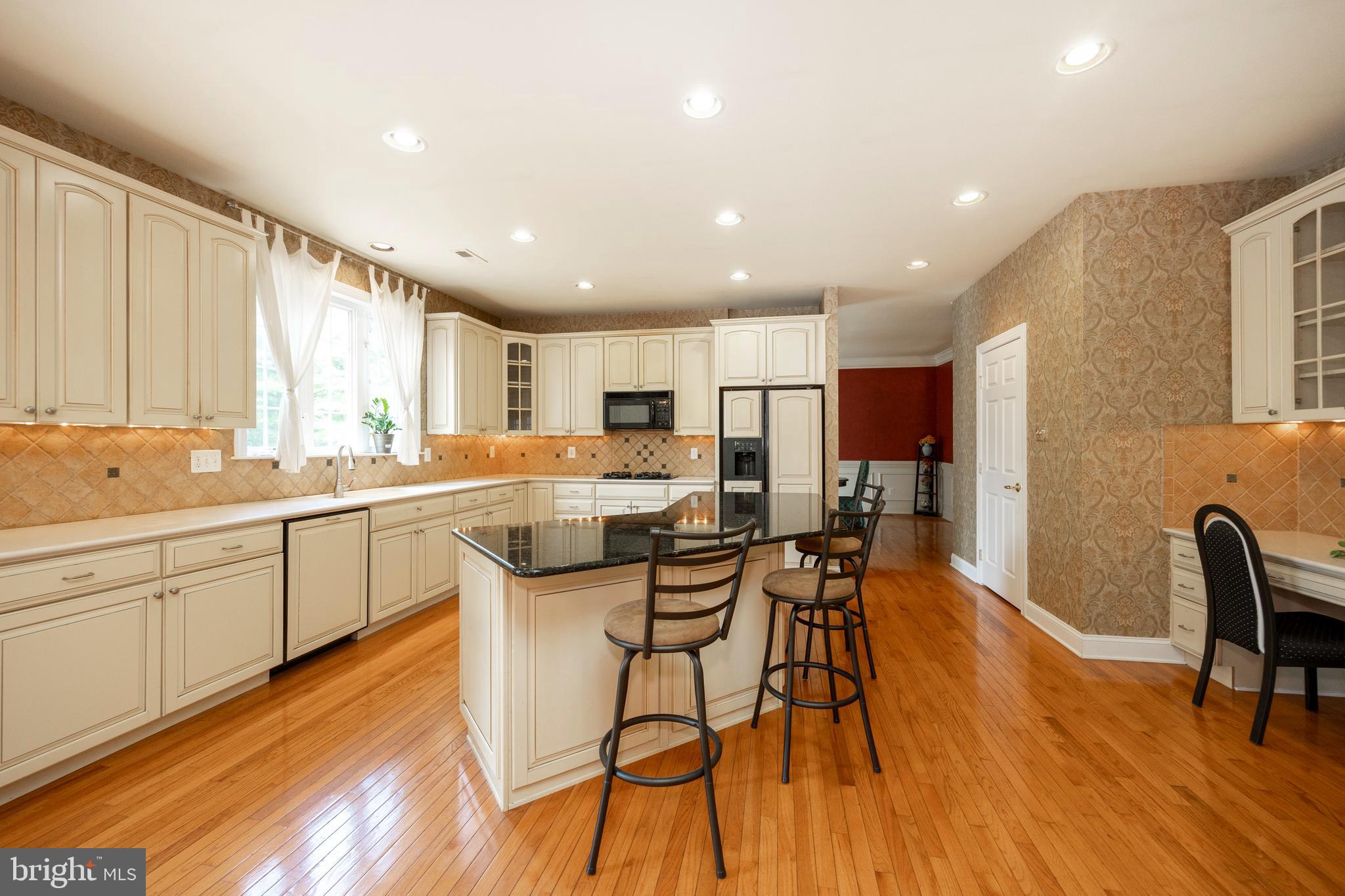 400 Partridgeberry Ln