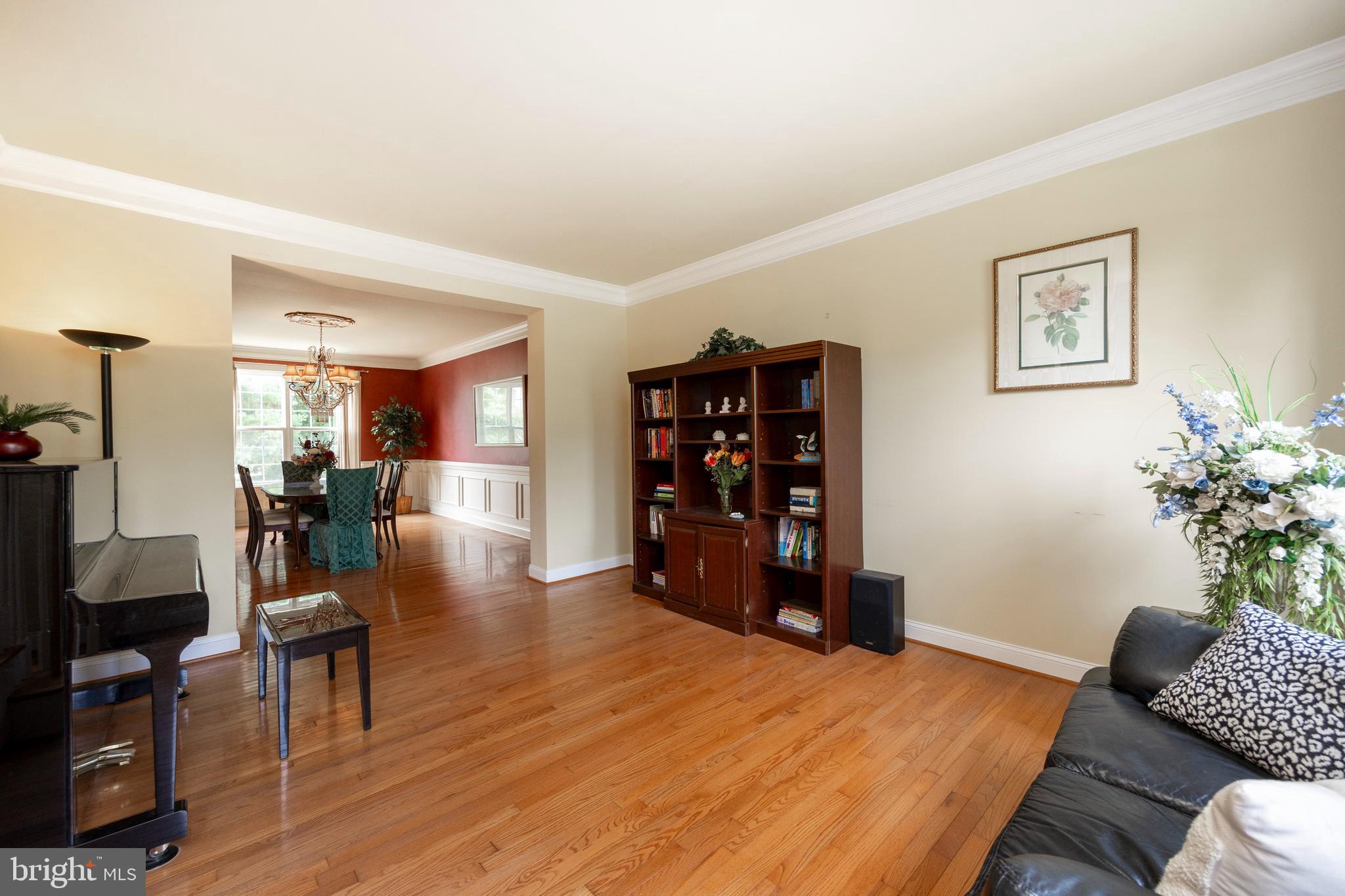 400 Partridgeberry Ln