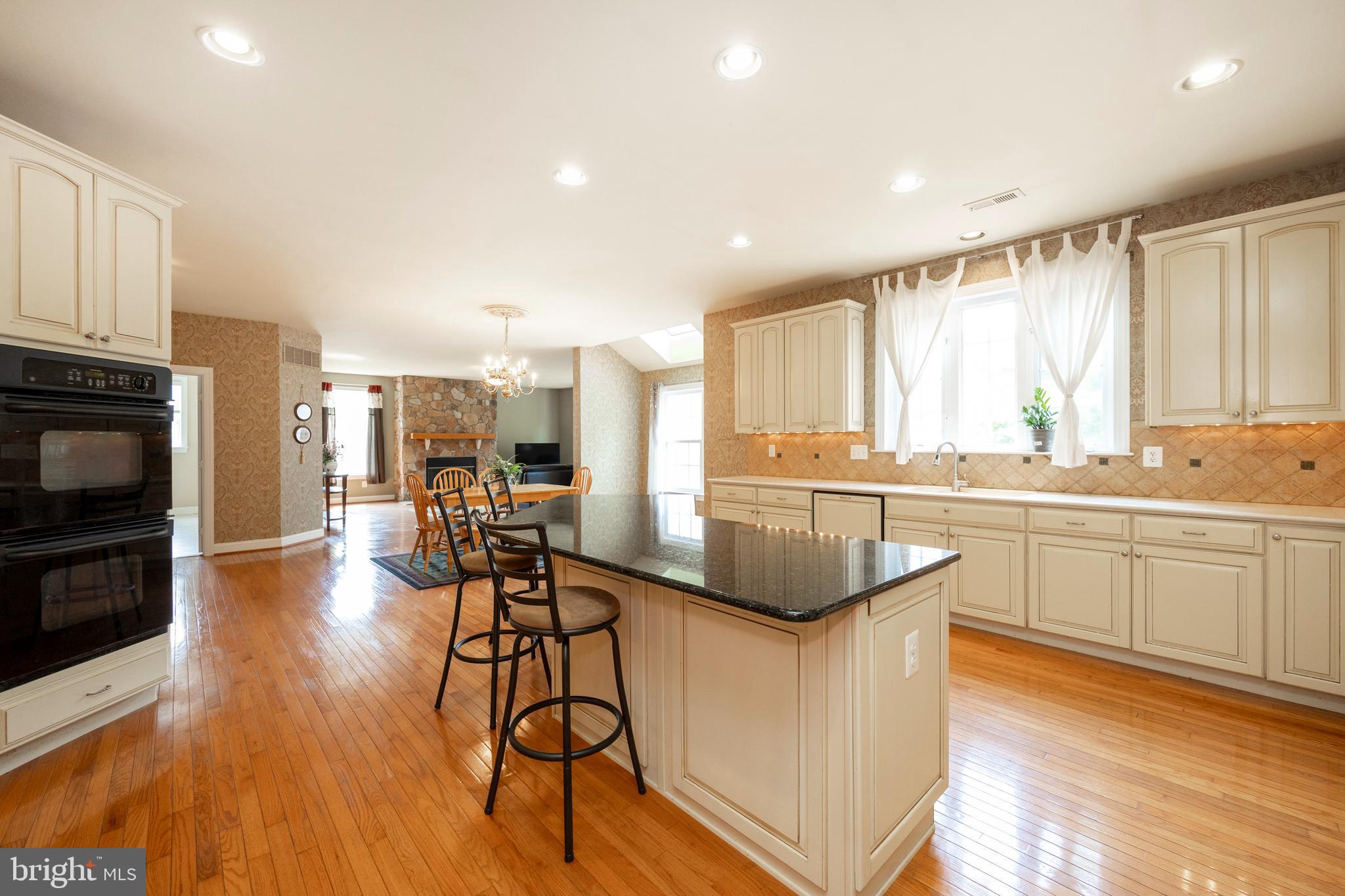 400 Partridgeberry Ln