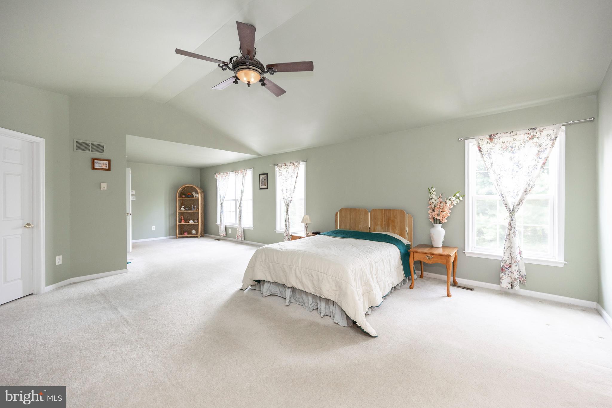 400 Partridgeberry Ln