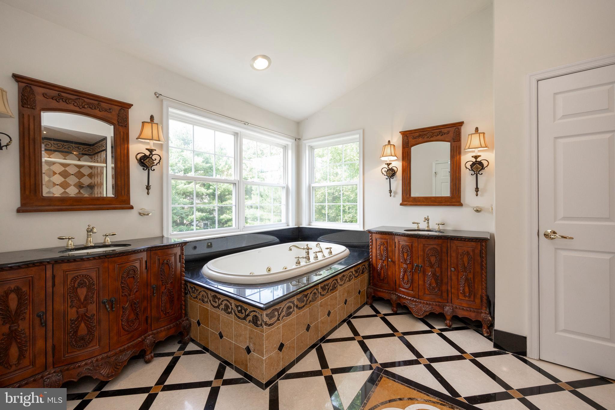 400 Partridgeberry Ln