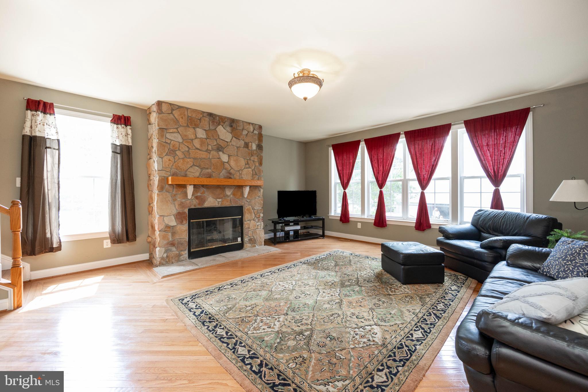 400 Partridgeberry Ln