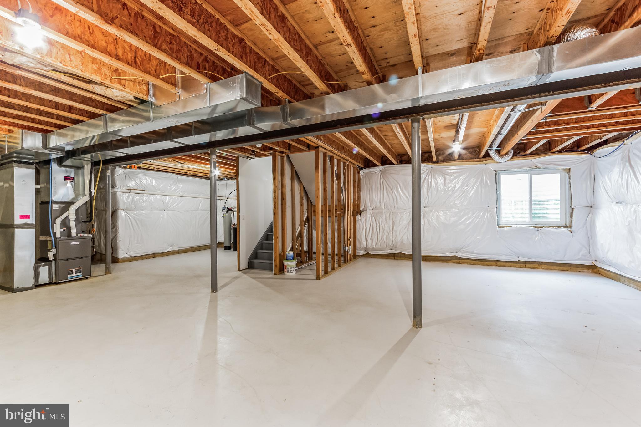 2401 Copper Creek Rd