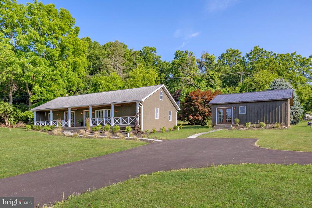 421 McGraw Lane