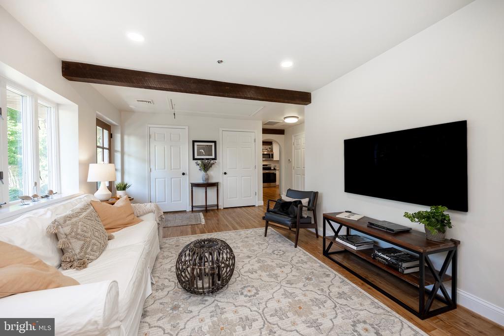 421 McGraw Lane