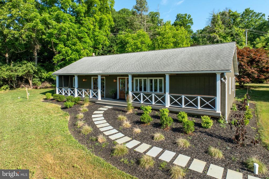 421 McGraw Lane