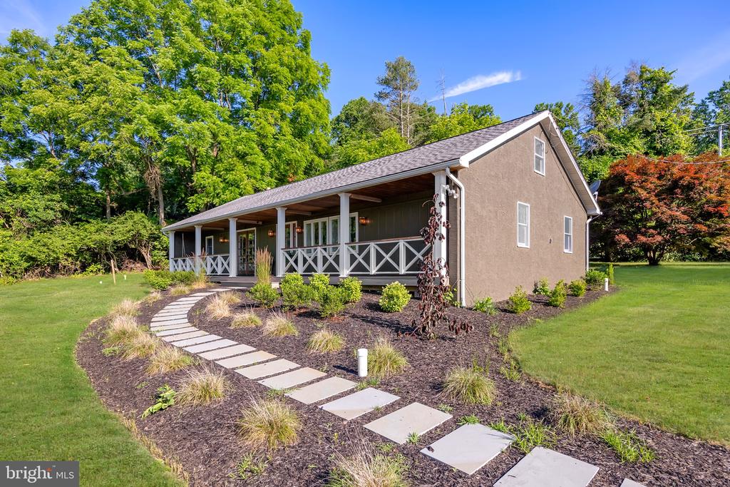 421 McGraw Lane