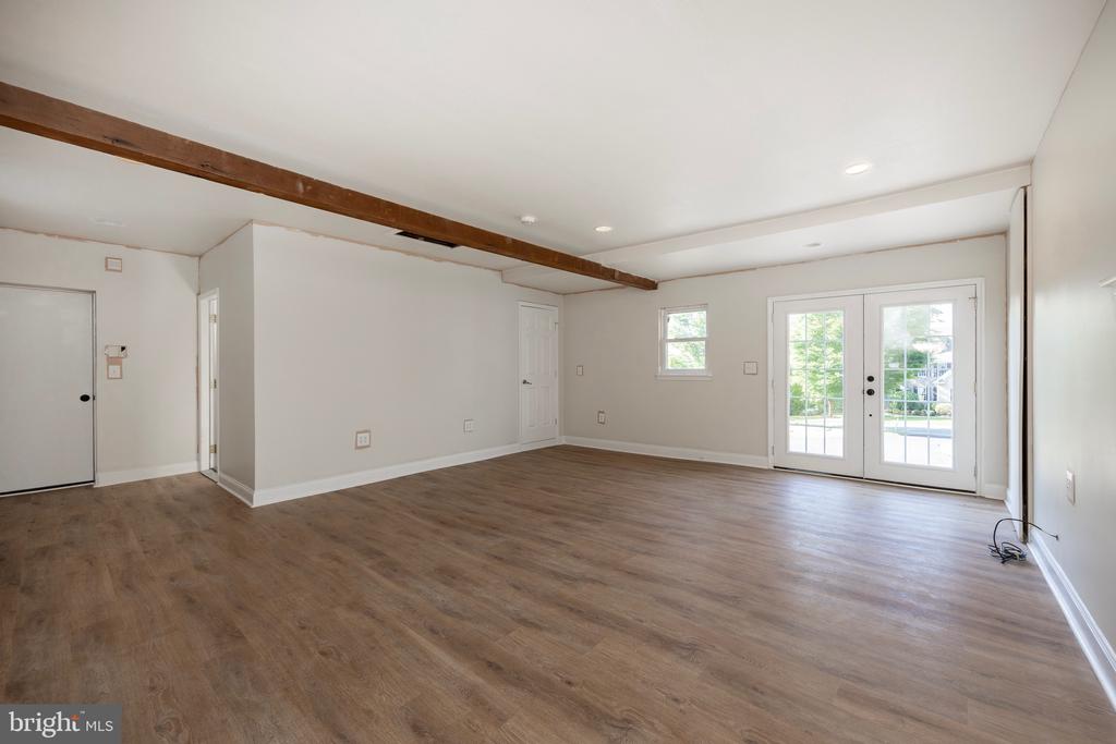 421 McGraw Lane