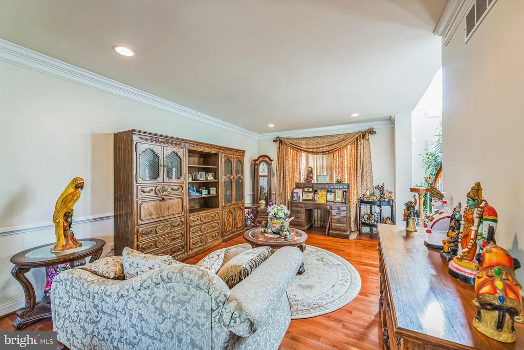 500 Benson Ln
