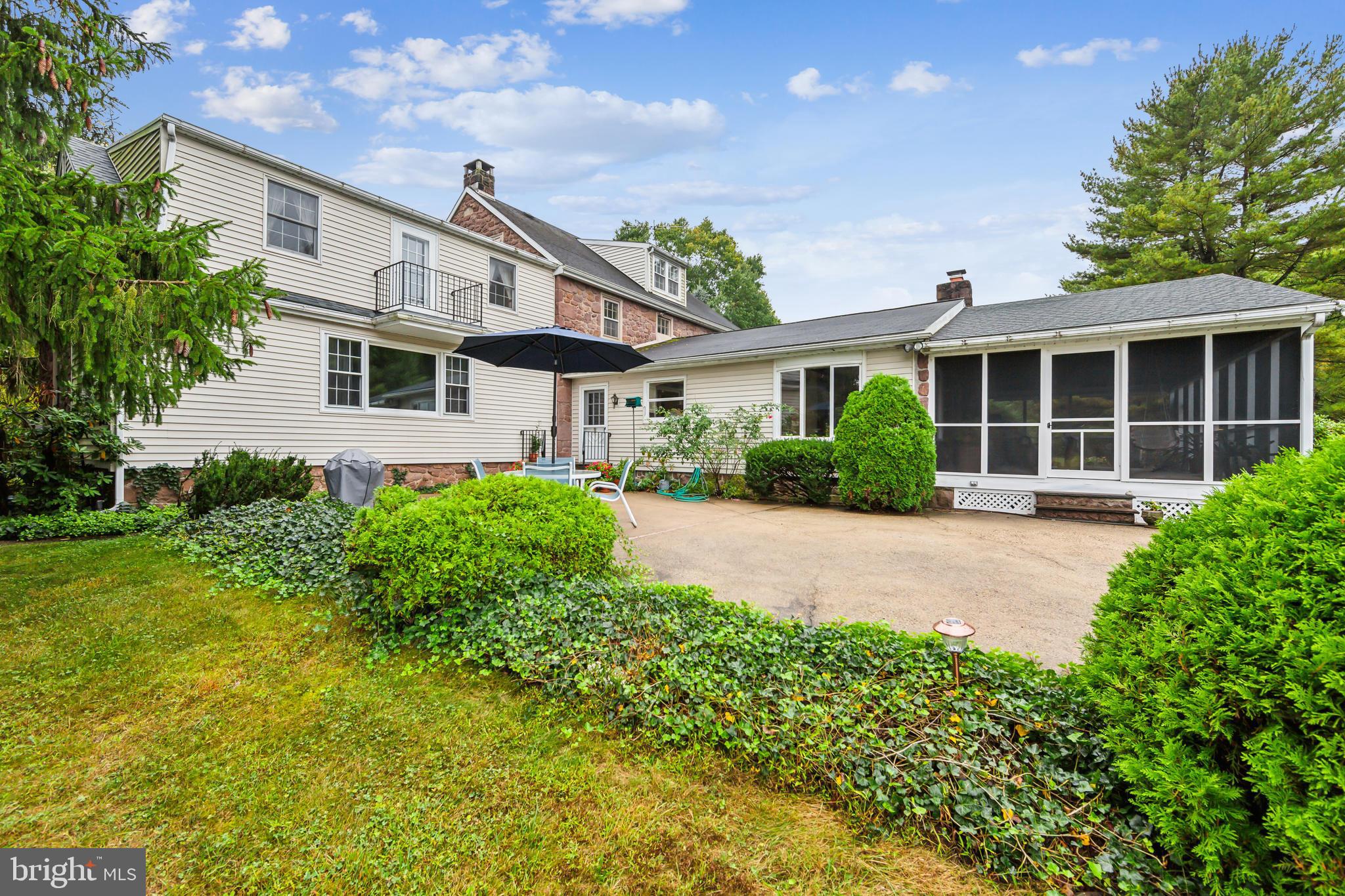 1820 Chestnut Hill Rd