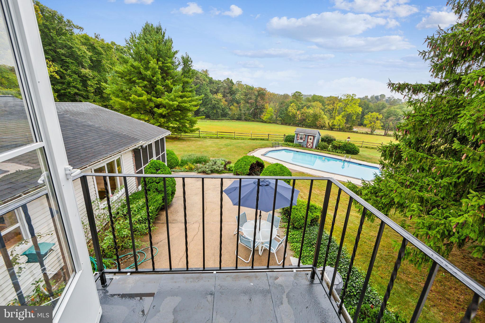 1820 Chestnut Hill Rd