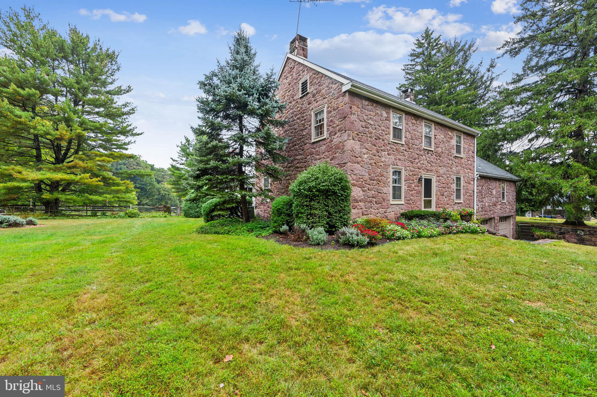 1820 Chestnut Hill Rd