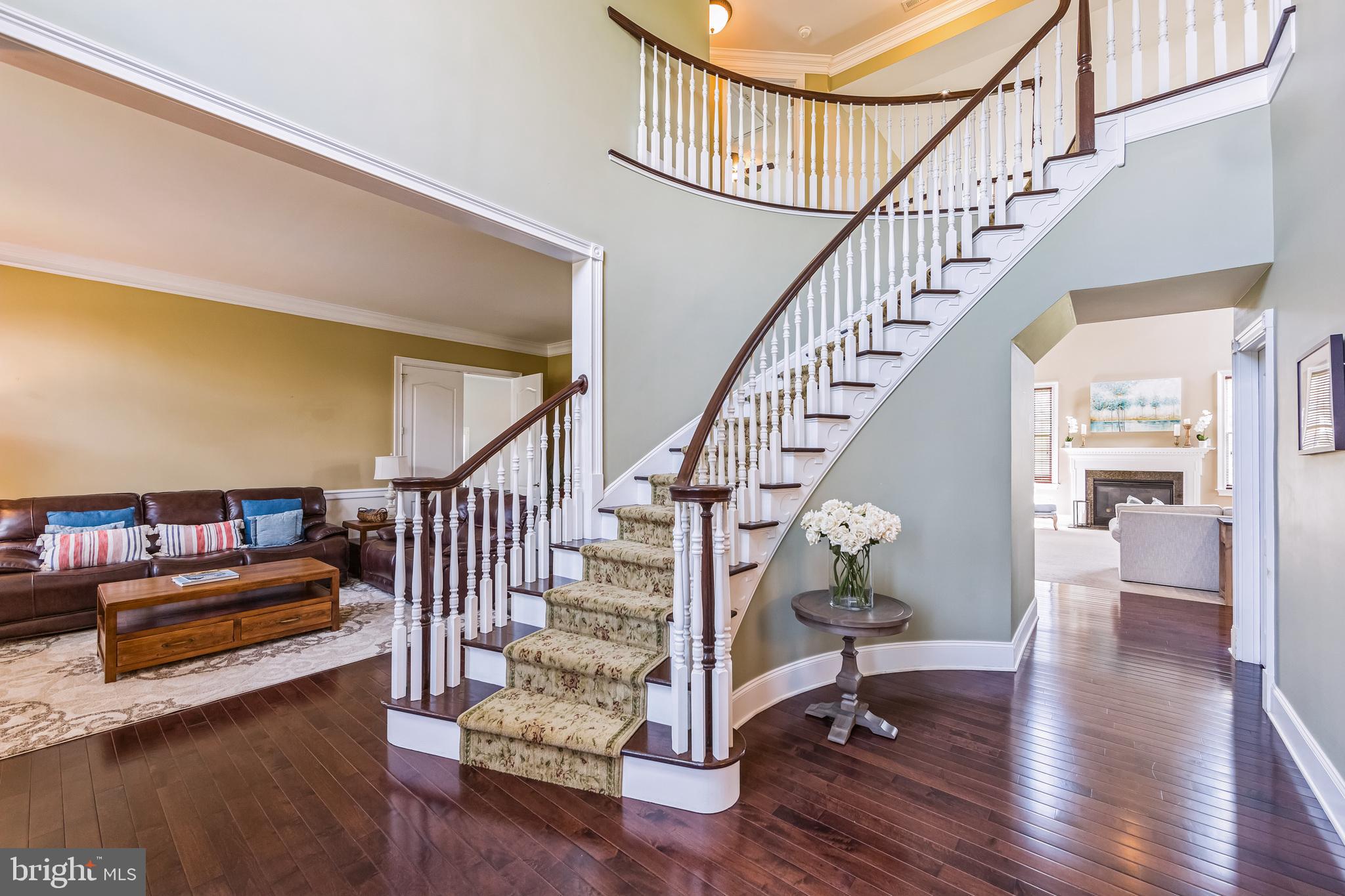 2201 Kingsley Ct