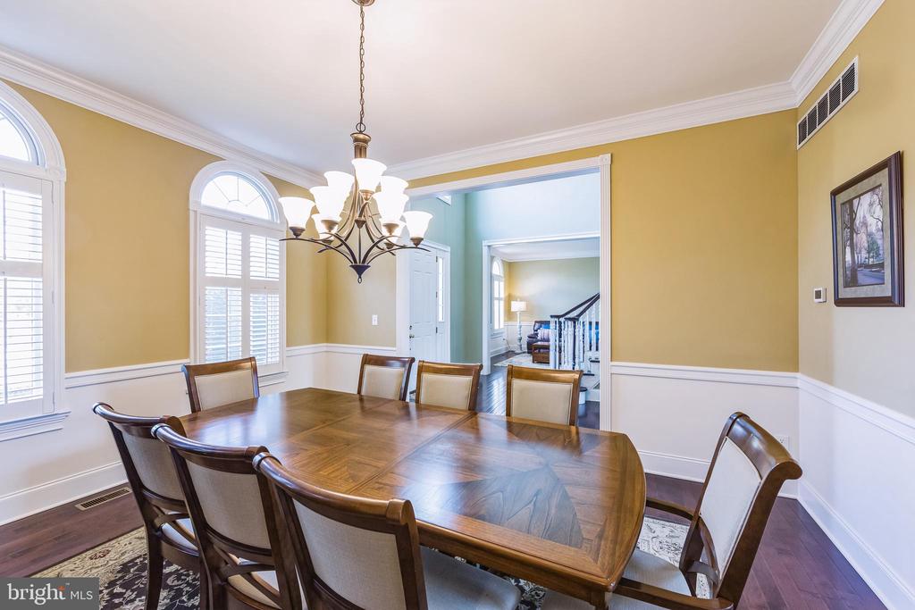 2201 Kingsley Ct