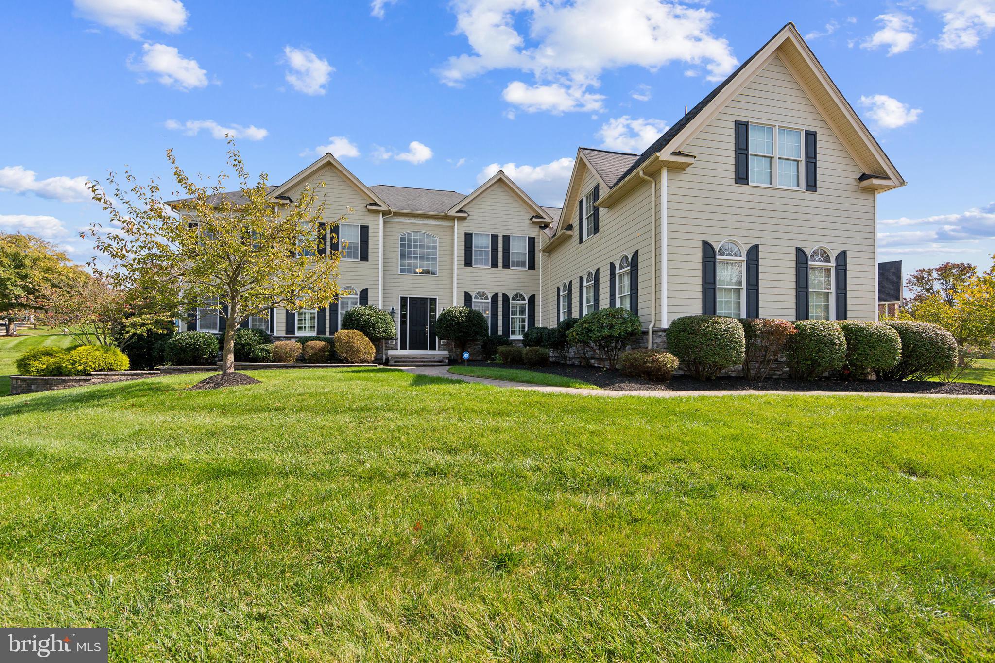 2201 Kingsley Ct
