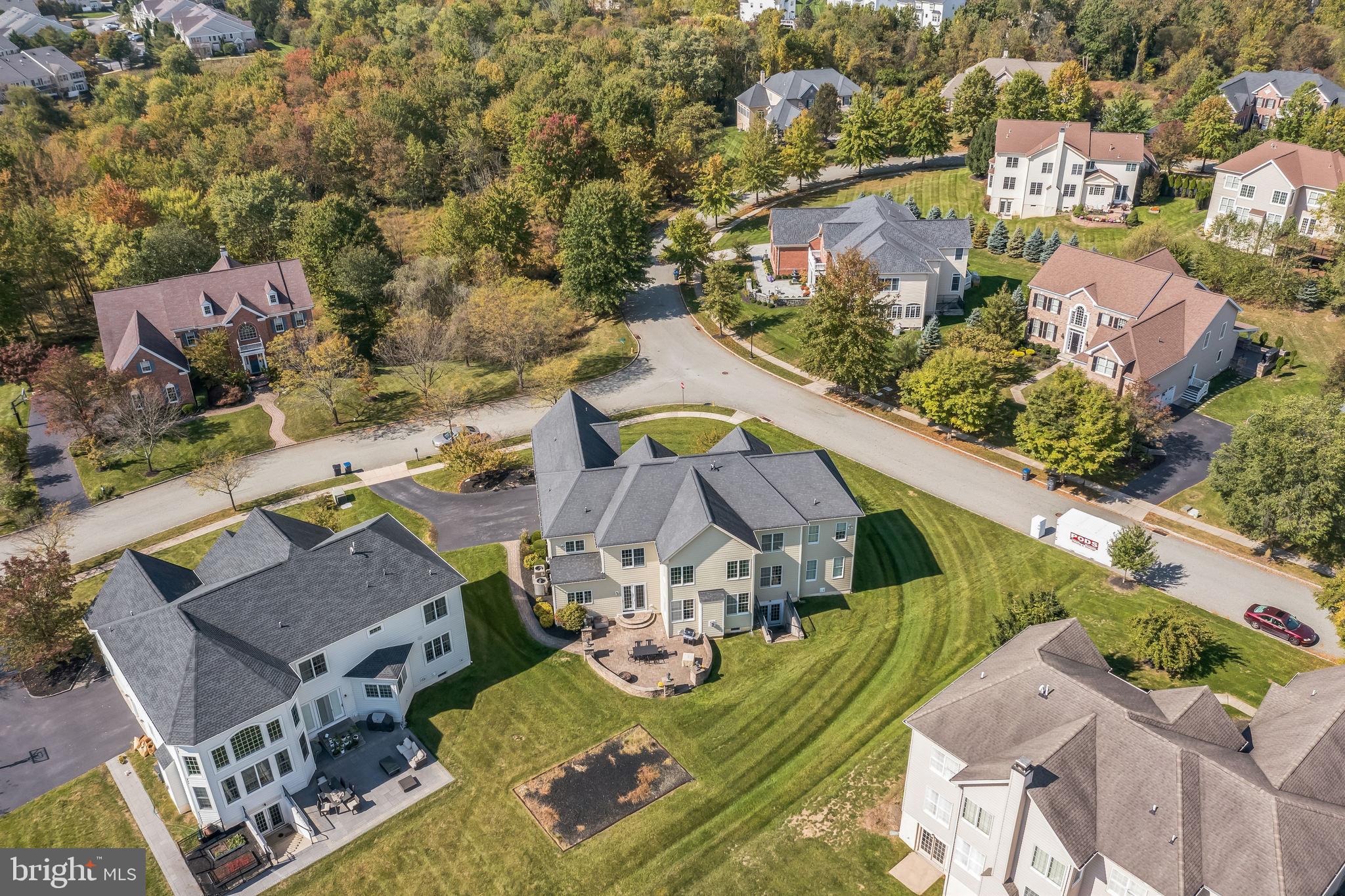 2201 Kingsley Ct