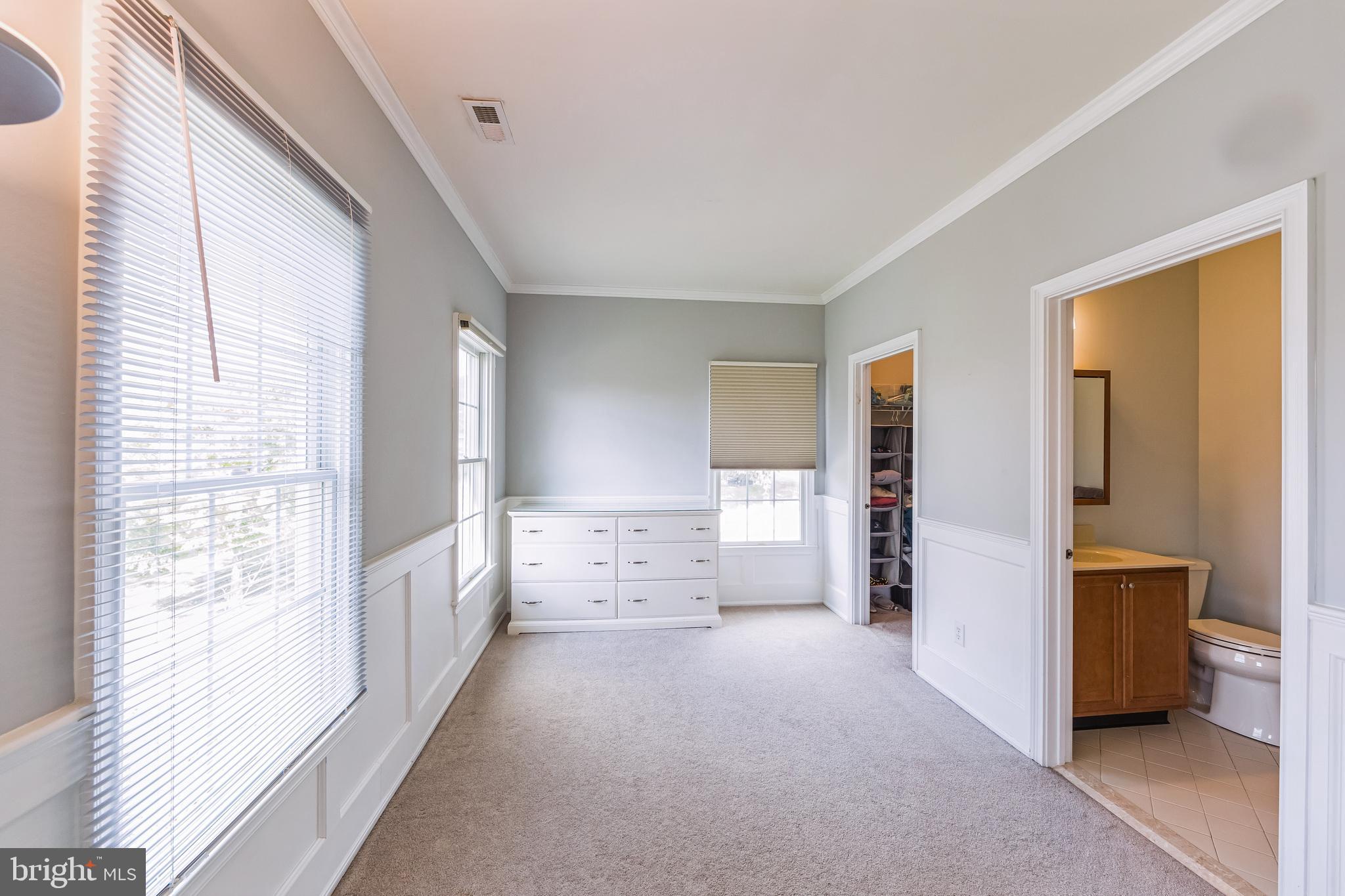 2201 Kingsley Ct