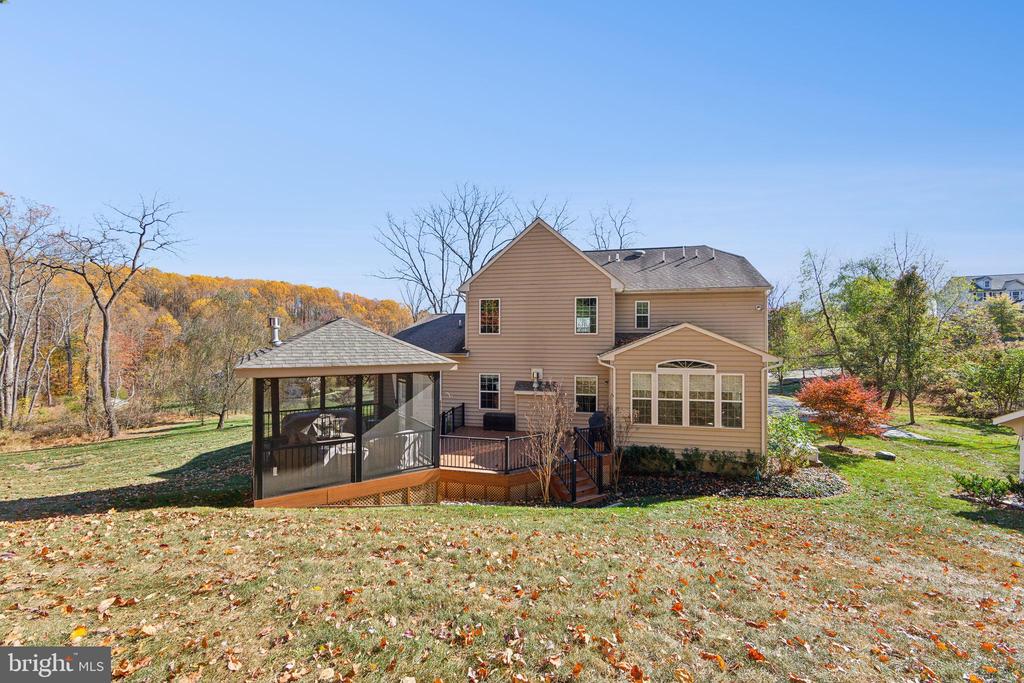 48 Butterworth Ct