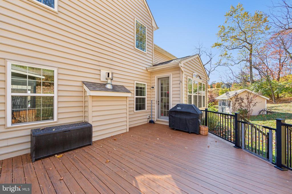 48 Butterworth Ct