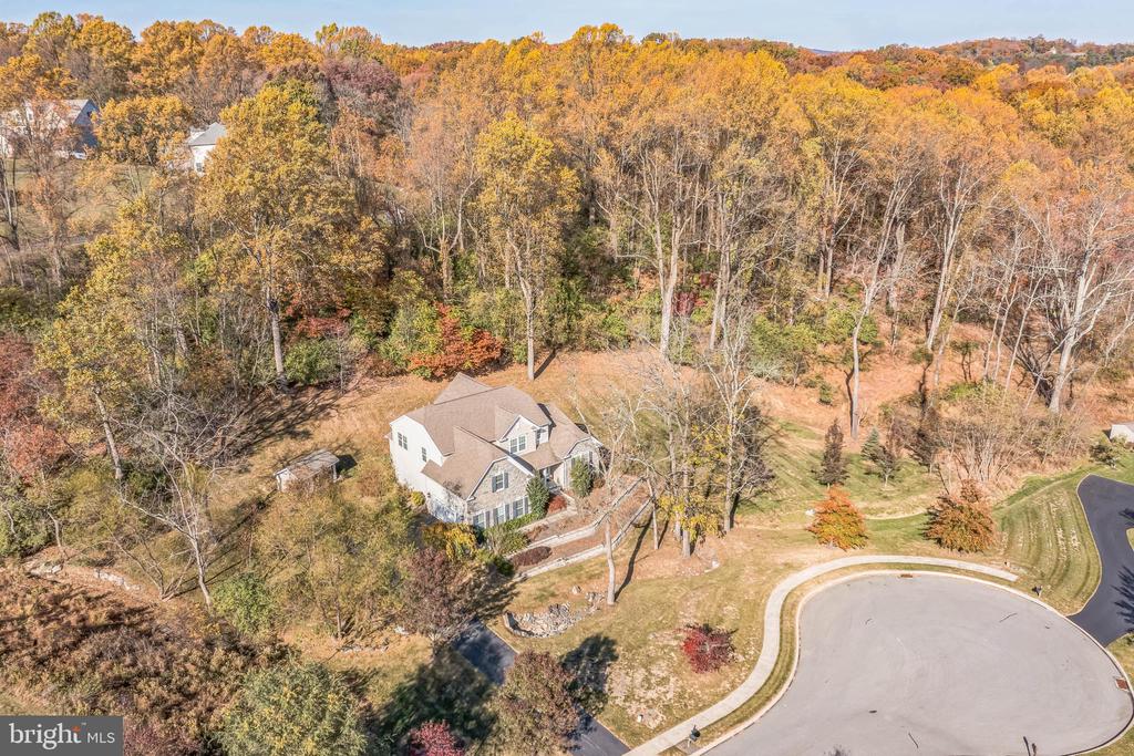 48 Butterworth Ct